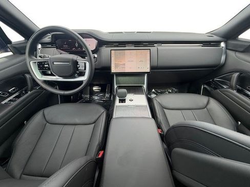 Used 2026 Land Rover Range Rover Long Wheelbase SE AWD/4WD image 12