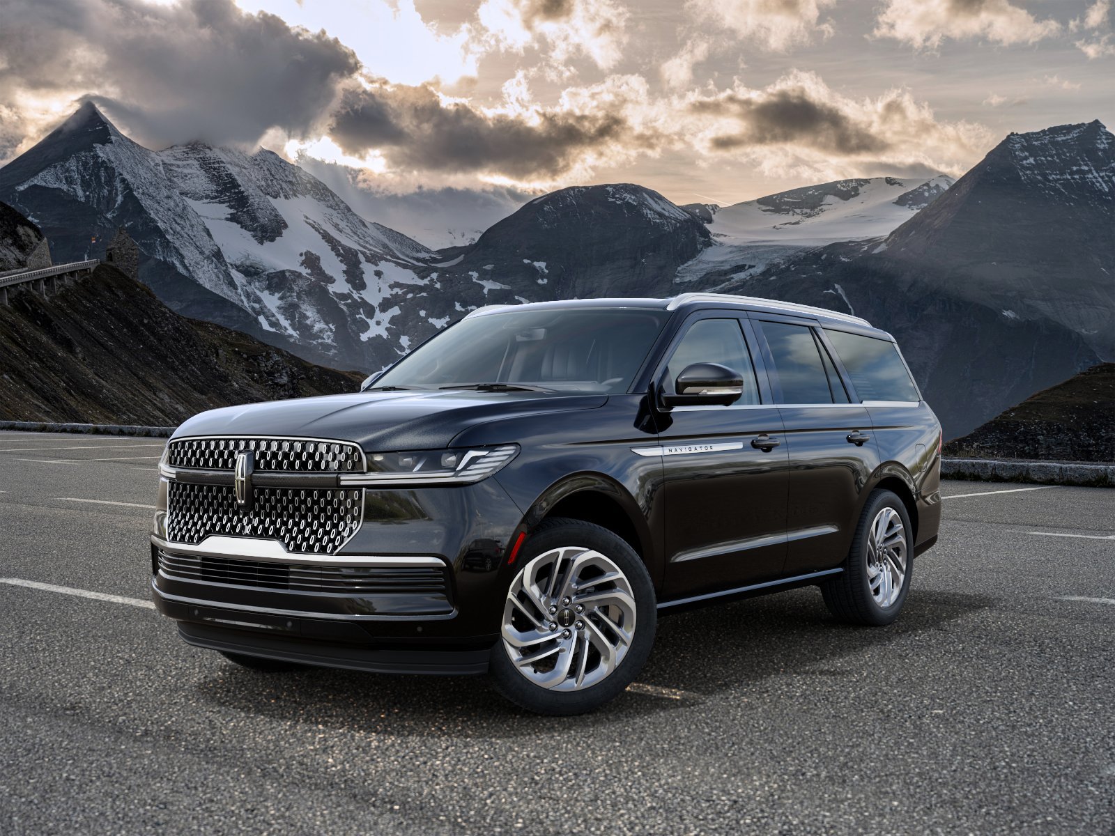 New 2027 Lincoln Navigator Reserve AWD/4WD image 2