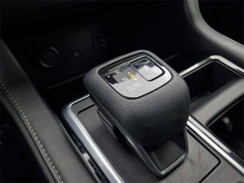 Certified 2023 Nissan Pathfinder SL image 22