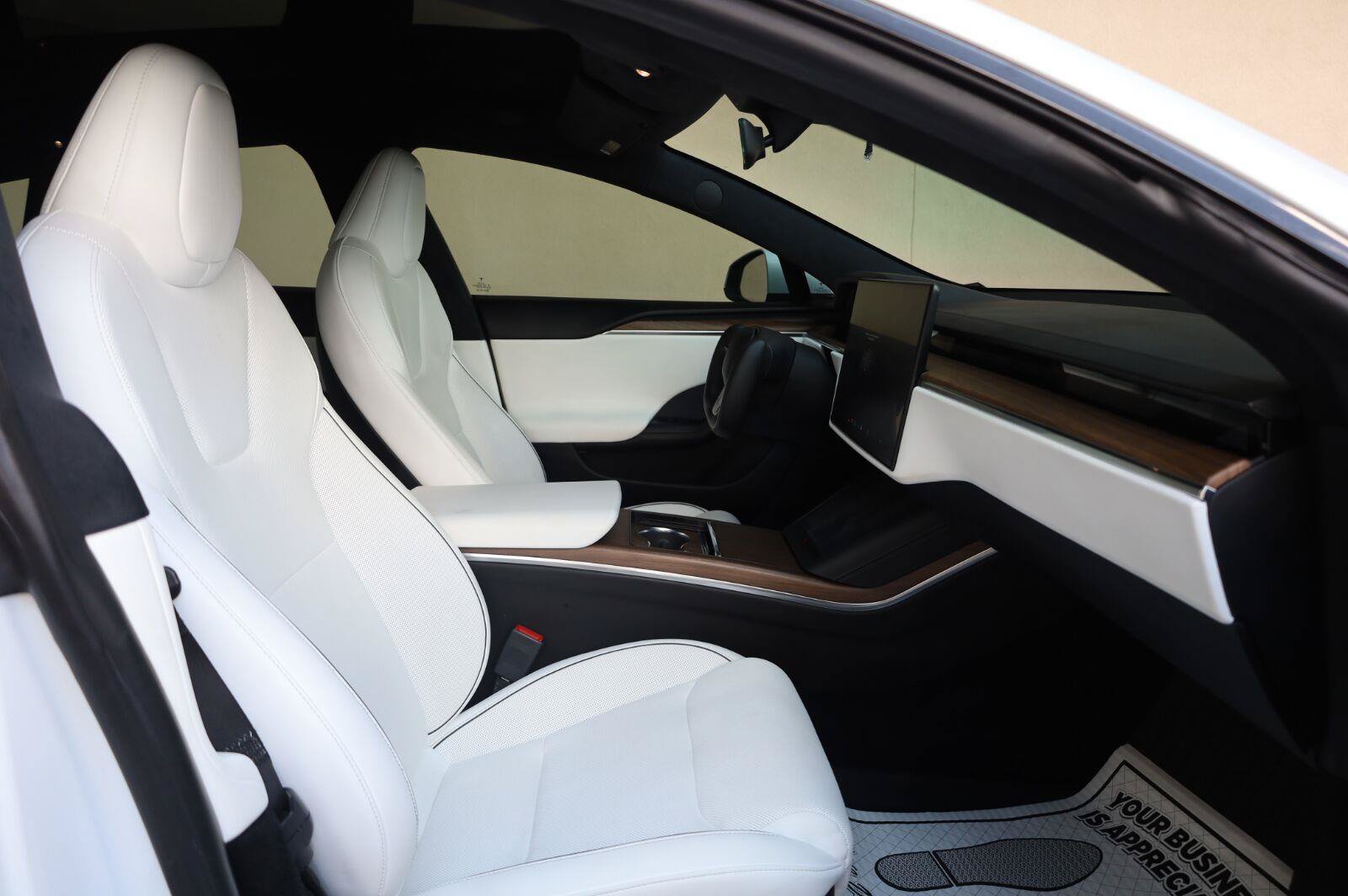 Used 2021 Tesla Model S Plaid AWD/4WD image 29