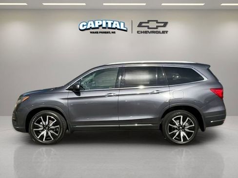 Used 2019 Honda Pilot Elite image 2