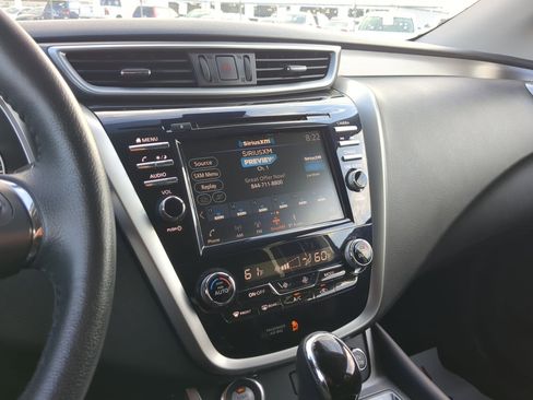 Used 2023 Nissan Murano SV image 22