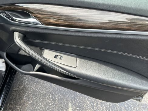 Used 2017 BMW 540i xDrive AWD/4WD image 22