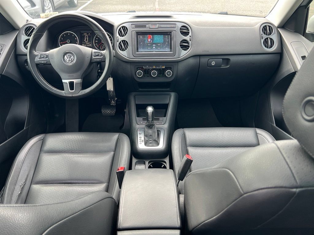 Used 2012 Volkswagen Tiguan S AWD/4WD image 13