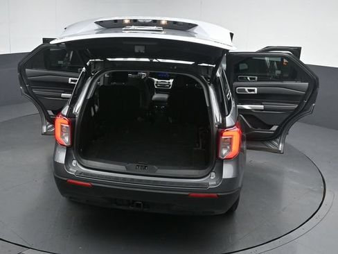 Used 2022 Ford Explorer XLT w/ Class IV Trailer Tow Package AWD/4WD image 58