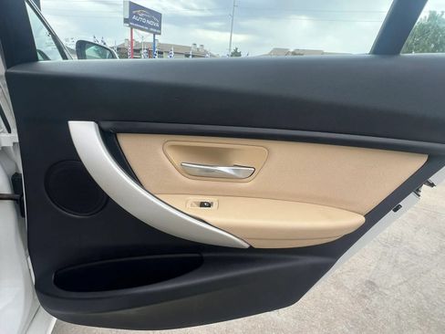 Used 2018 BMW 320i xDrive Sedan AWD/4WD image 37