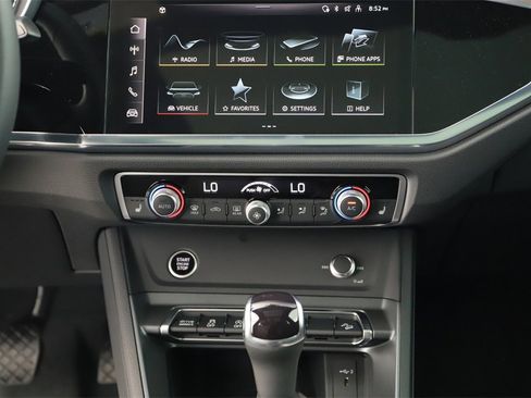 New 2025 Audi Q3 2.0T Premium image 20