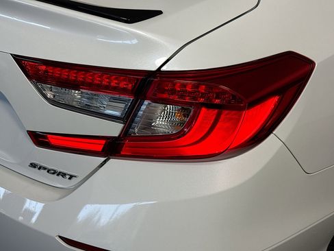 Used 2021 Honda Accord Sport image 34