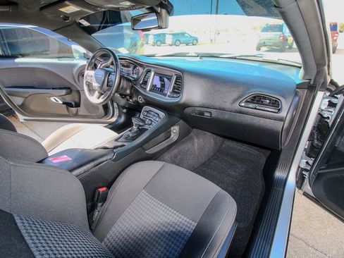 Used 2022 Dodge Challenger R/T w/ Blacktop Package image 15