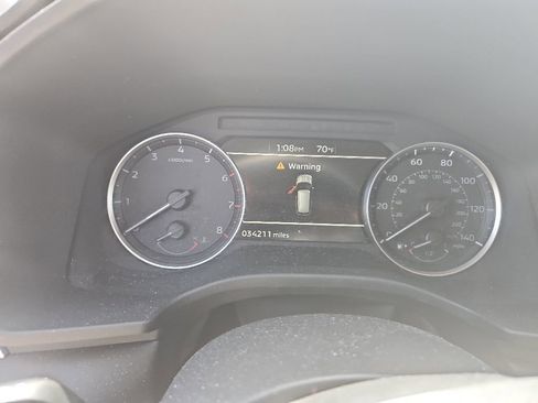 Used 2022 Mitsubishi Outlander ES FWD image 4