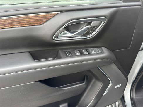 Used 2023 Chevrolet Suburban High Country w/ Premium Package 2 image 24