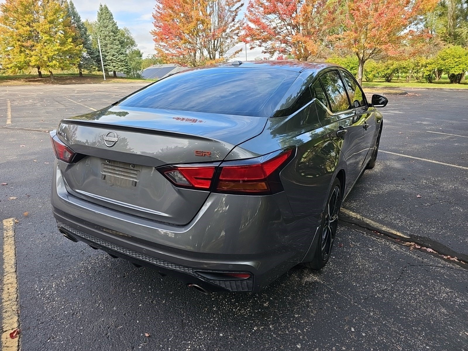 Used 2024 Nissan Altima 2.5 SR FWD image 6