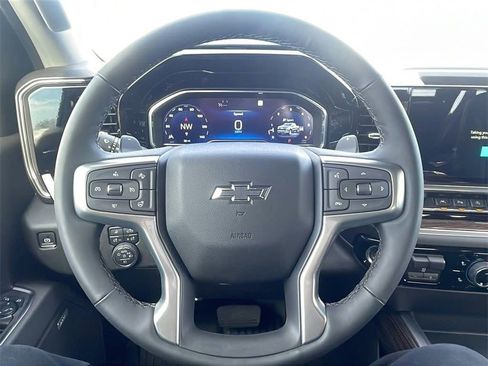 New 2025 Chevrolet Silverado 1500 RST AWD/4WD image 16