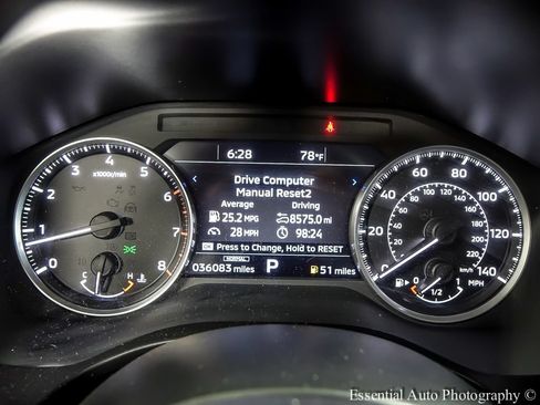 Used 2024 Mitsubishi Outlander SE AWD/4WD image 15