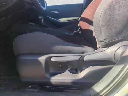 Used 2023 Toyota Corolla SE image 12