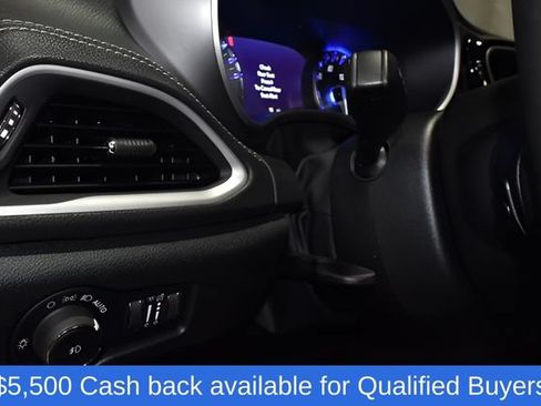New 2026 Chrysler Pacifica Select w/ S Appearance Package FWD image 26
