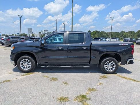 Used 2023 Chevrolet Silverado 1500 LT AWD/4WD image 6