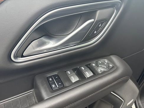 Used 2022 Chevrolet Tahoe High Country image 19