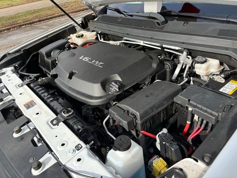 Used 2022 Chevrolet Colorado W/T image 16