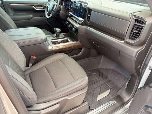 Certified 2026 Chevrolet Silverado 1500 LT w/ Texas Edition Plus image 31