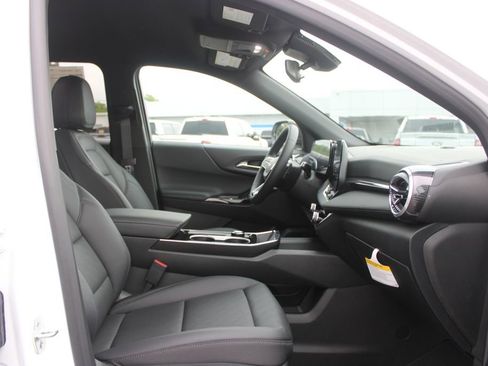 New 2026 Chevrolet Equinox LT FWD image 27
