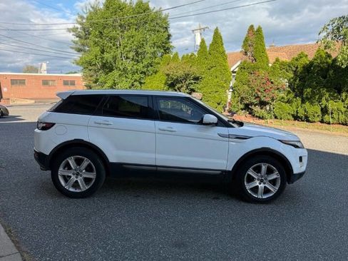 Used 2012 Land Rover Range Rover Evoque Pure Plus AWD/4WD image 8