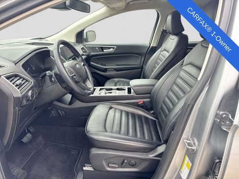 Used 2023 Ford Edge SEL w/ Convenience Package image 3