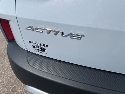 New 2025 Ford Escape Active w/ Active Premium Tech Pack image 9