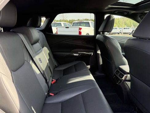 Used 2024 Lexus RX 350 Premium w/ Accessory Package (Z1) image 17