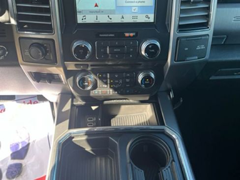 Used 2018 Ford F350 Platinum w/ Platinum Ultimate Package image 18