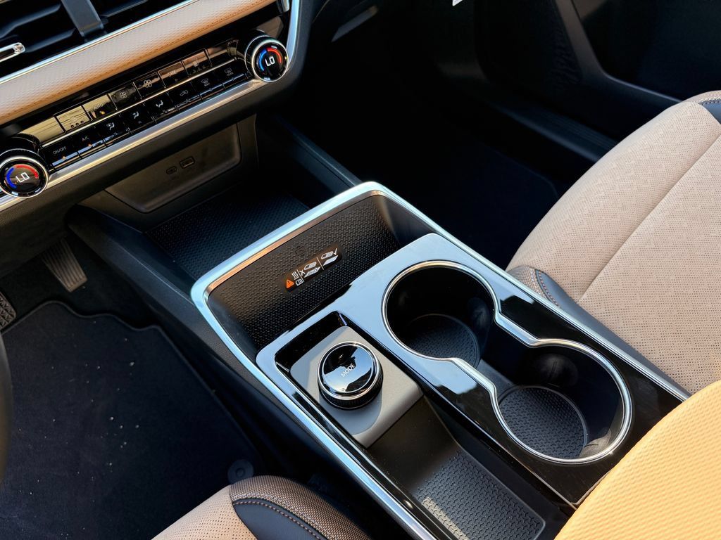 New 2027 Chevrolet Equinox ACTIV w/ Safety and Technology Package FWD image 23