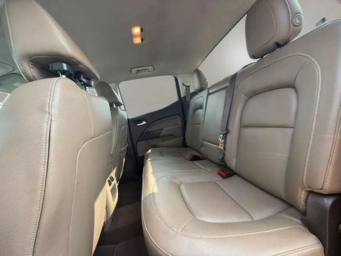 Used 2015 GMC Canyon SLT RWD image 19