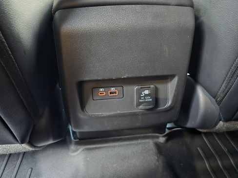 Certified 2025 Nissan Frontier PRO-4X w/ Pro Premium Package AWD/4WD image 26