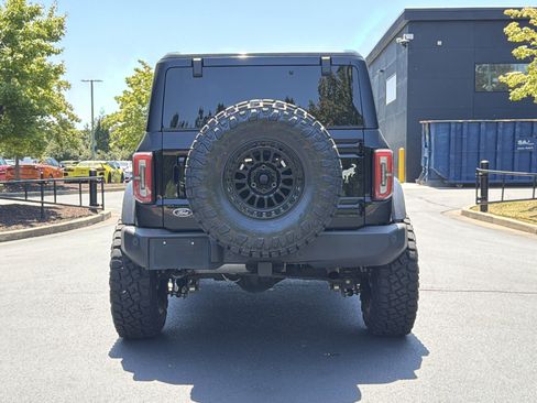 Used 2022 Ford Bronco Outer Banks AWD/4WD image 16