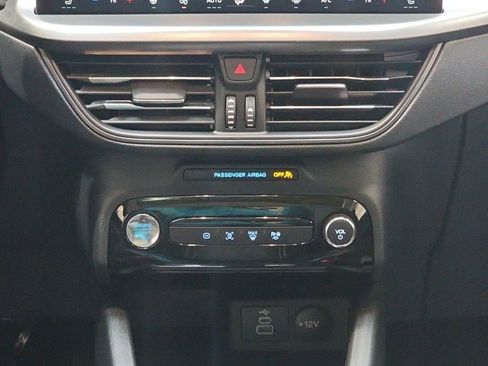 New 2026 Ford Escape SE w/ Class II Trailer Tow Package FWD image 24