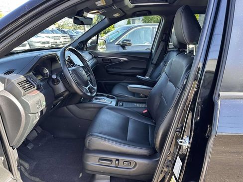 Used 2023 Honda Passport EX-L image 12