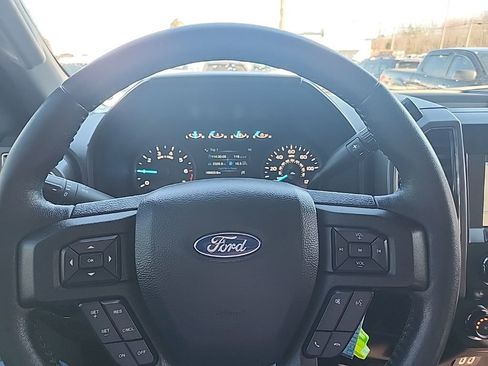 Used 2019 Ford F150 XLT w/ Equipment Group 301A Mid image 15