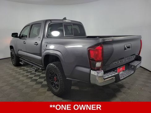 Used 2022 Toyota Tacoma SR5 RWD image 6