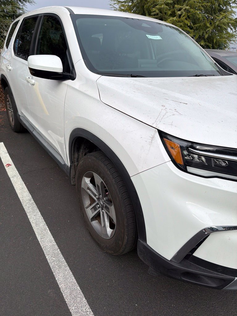 Used 2024 Honda Pilot EX-L image 3