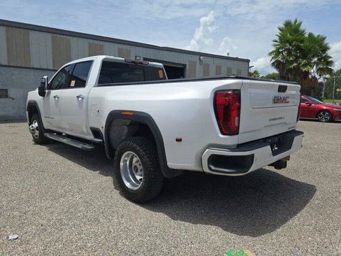 Used 2022 GMC Sierra 3500 Denali w/ Denali Ultimate Package AWD/4WD image 4