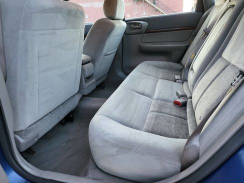 Used 2005 Chevrolet Impala w/ Preferred Equipment Group image 15