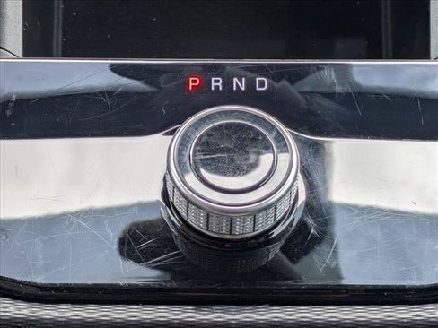Used 2024 Jeep Grand Cherokee L Altitude RWD image 12