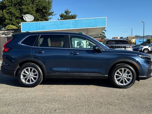 Certified 2024 Honda CR-V EX-L image 3