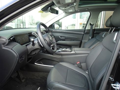 New 2024 Hyundai Tucson Limited image 8