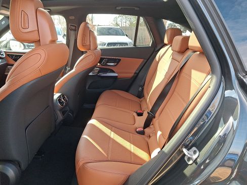 New 2026 Mercedes-Benz GLC 300 4MATIC image 6