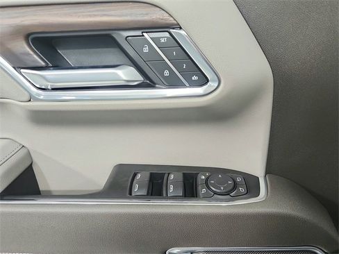 New 2026 GMC Sierra 1500 SLT image 35
