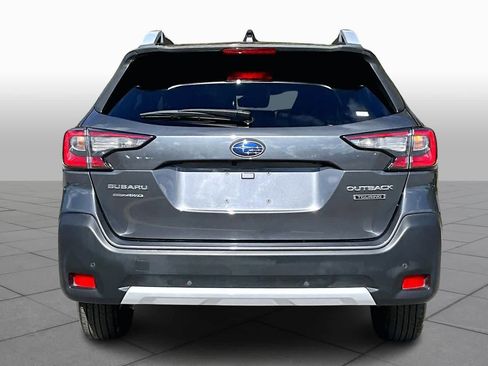 Used 2023 Subaru Outback Touring image 4