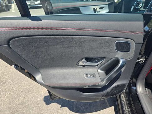 New 2025 Mercedes-Benz CLA 35 AMG 4MATIC image 18