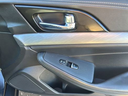 Used 2016 Nissan Maxima 3.5 SL image 21