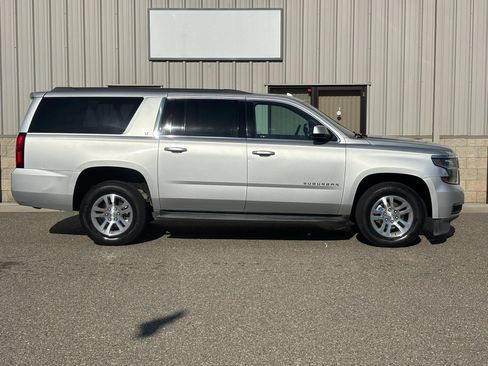 Used 2018 Chevrolet Suburban LT AWD/4WD image 2